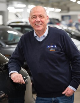 Portret Jos Maessen